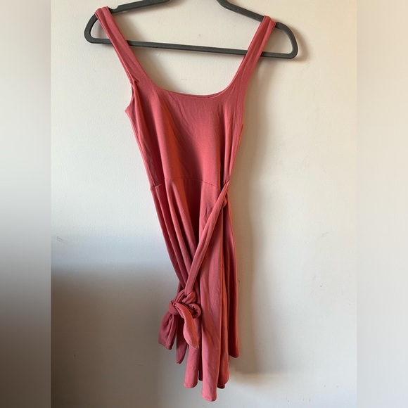 Aritzia Wilfred Saturn Mini Dress Drapey mini resort wrap dress - 2XS - Picture 5 of 10